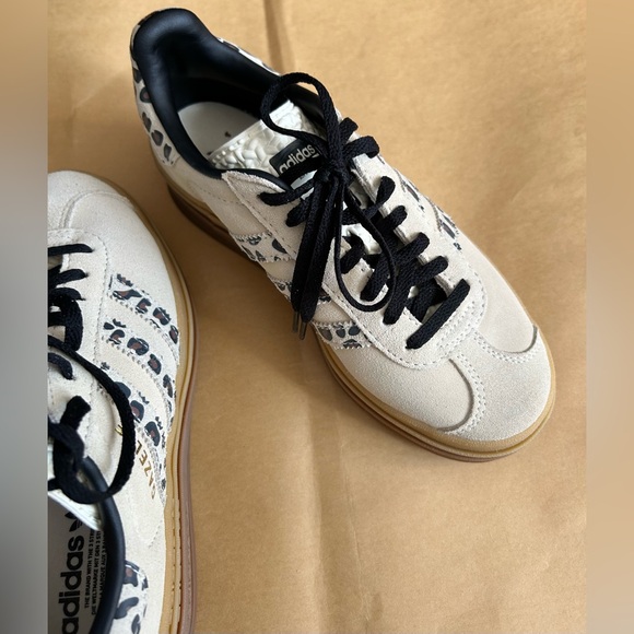 Adidas Originals Gazelle Bold sneakers in cream and leopard strips - Picture 10 of 13